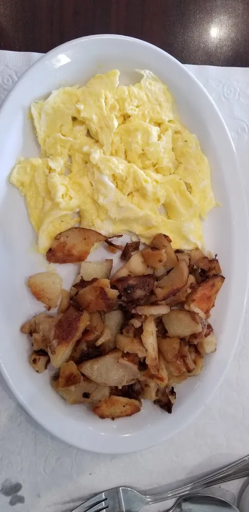 Scrambled Eggs and Home Fries